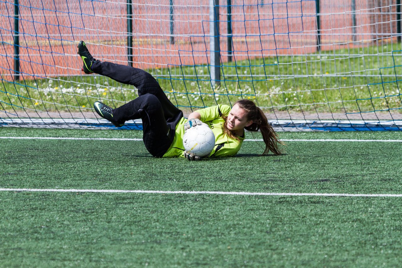 Bild 58 - B-Juniorinnen SG Trittau/Sdstormarn - SV Frisia 03 Risum Lindholm : Ergebnis: 3:1